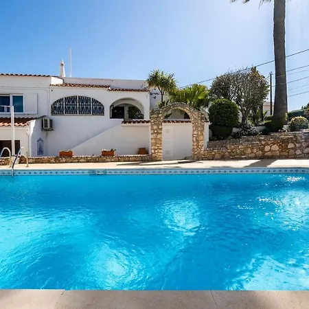 Vivenda Brito Guest house *