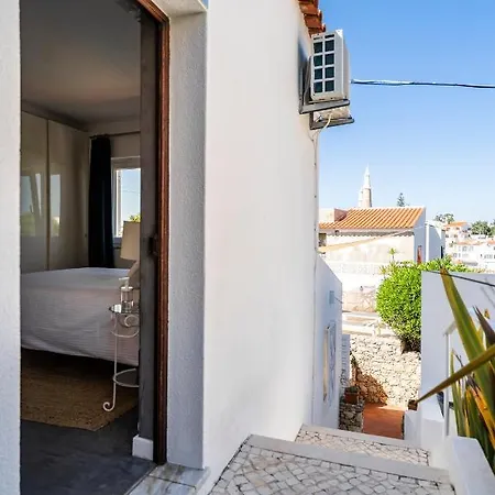 Guest house Vivenda Brito *