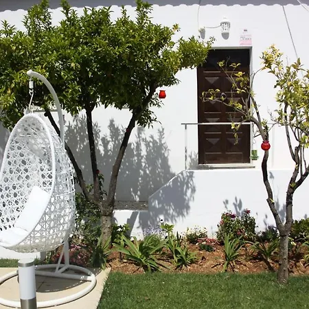 Guest house Vivenda Brito *