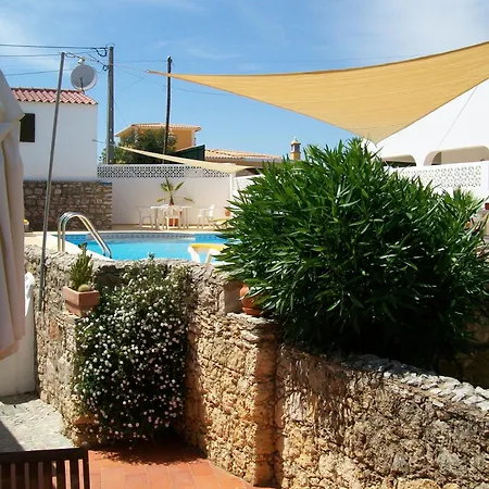 Vivenda Brito Carvoeiro (Lagoa)